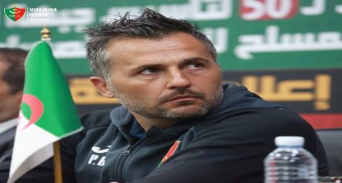 دوري أبطال أفريقيا.. مولودية الجزائر يفسخ عقد المدرب بوميل